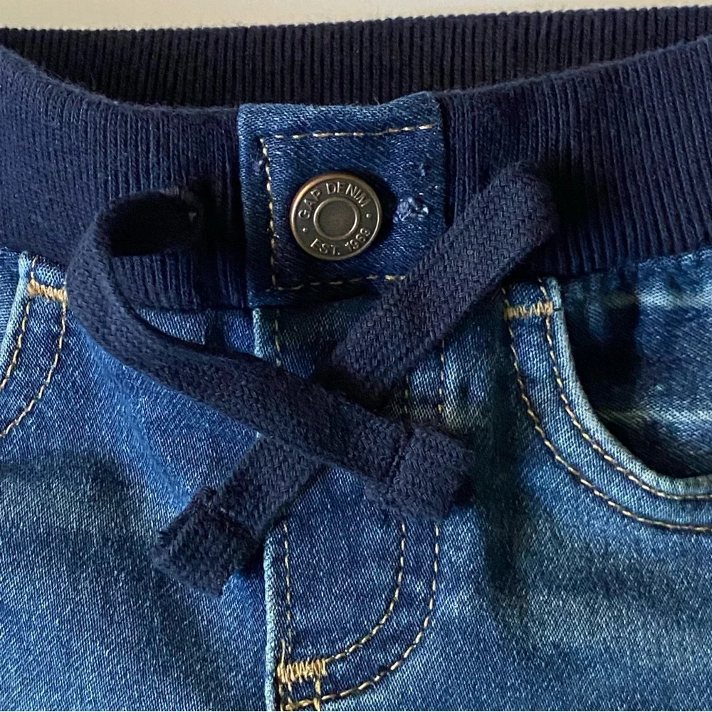 Gap jeans size 3-6 months “My first easy slim” comfy wide waist band baby EUC